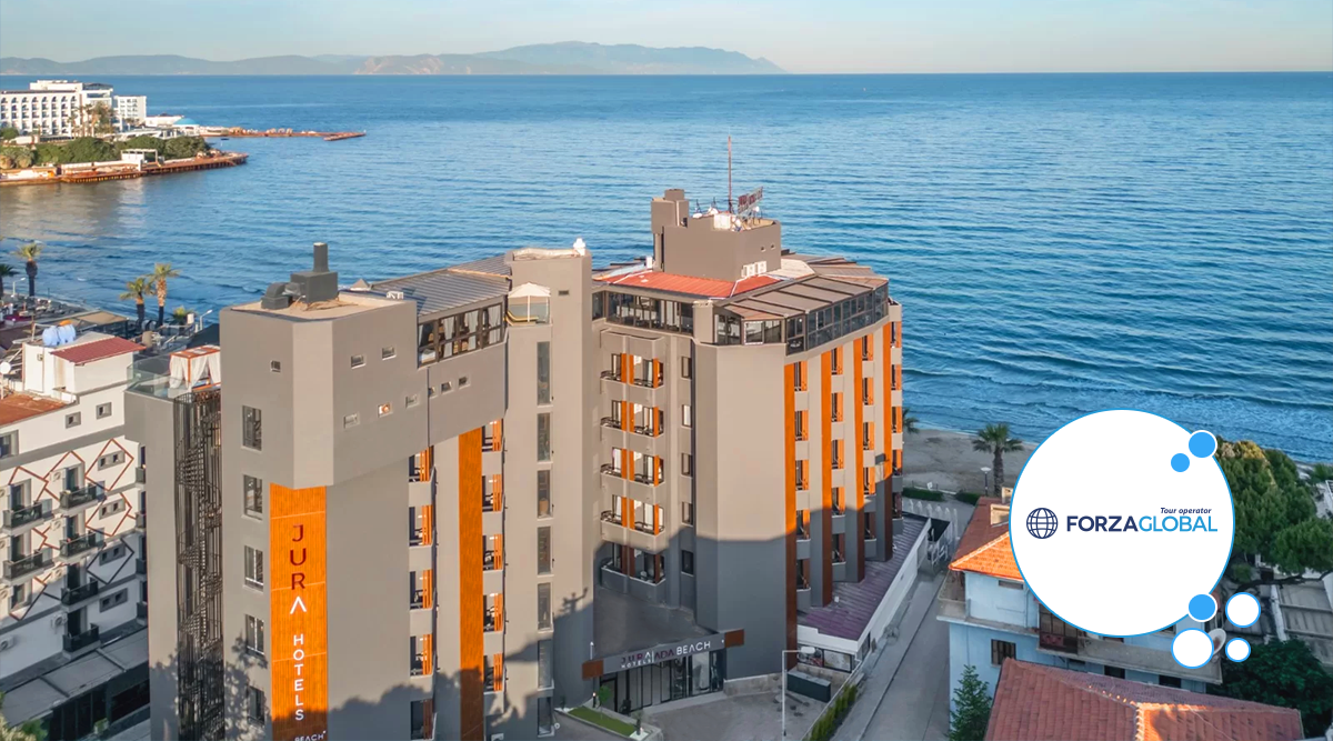 Jura Hotel Ada Beach