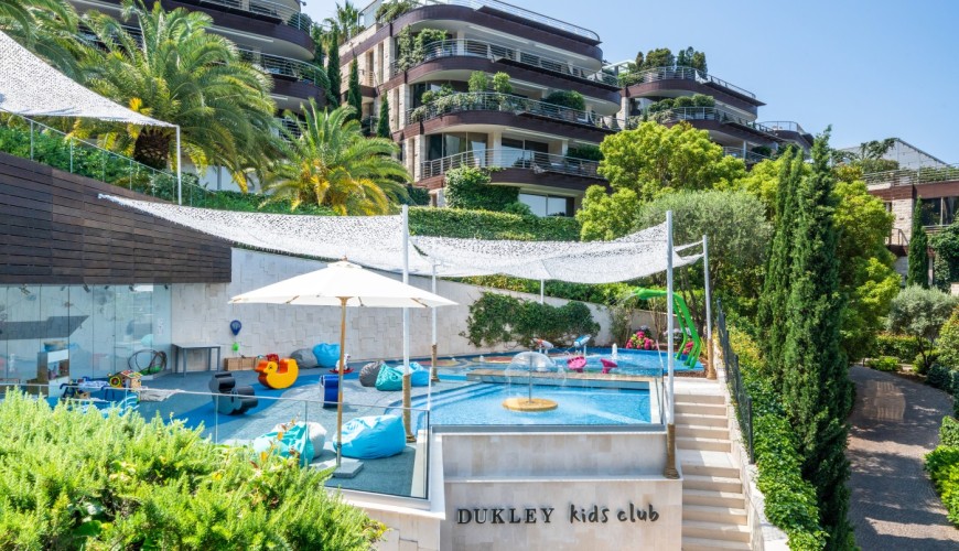 Dukley Hotel & Resort